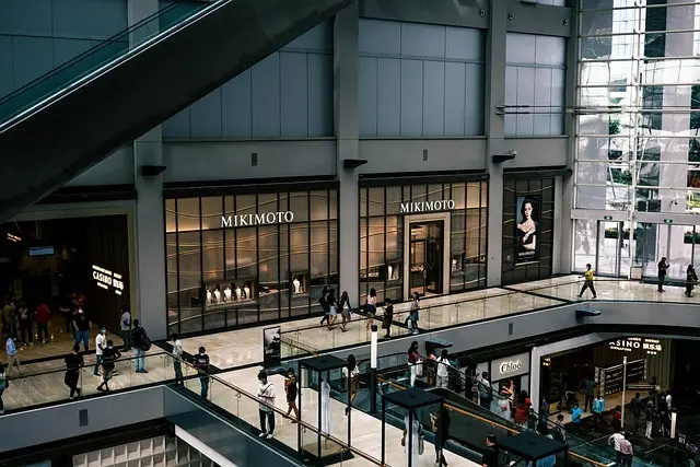 Exploring the Best Strategies for Navigating Black Friday