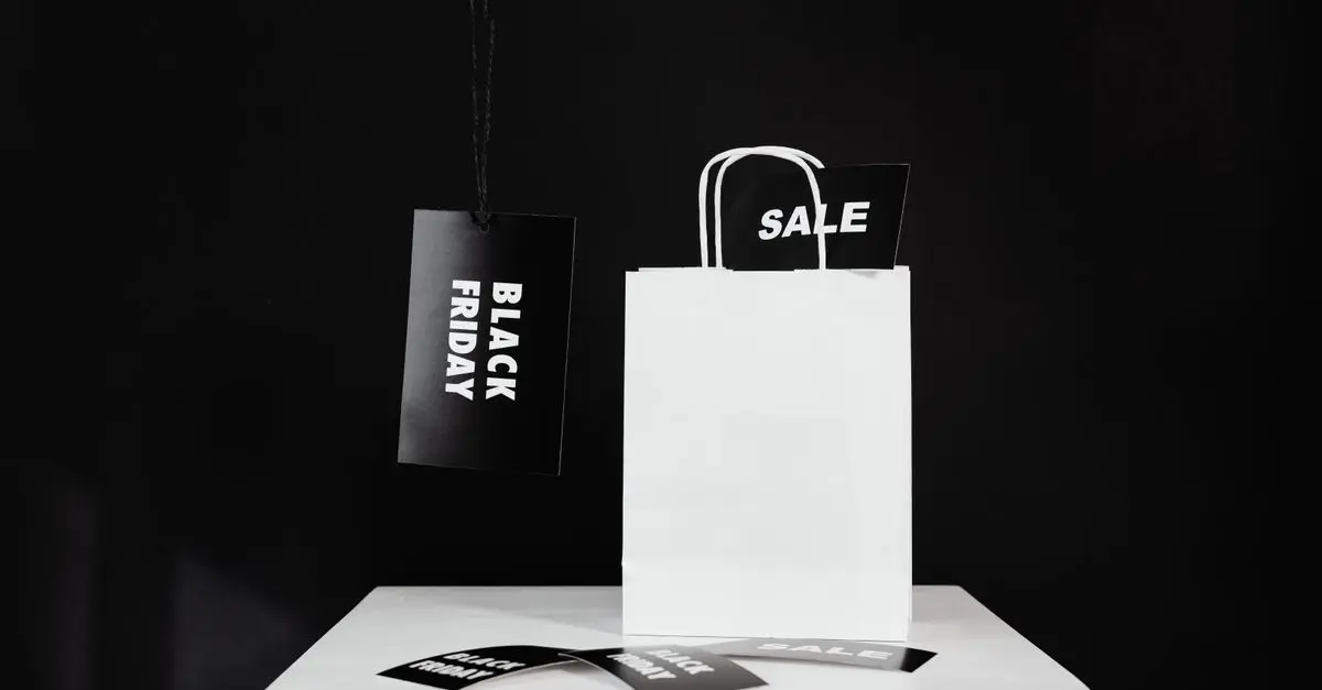 How to Leverage Price Tracking Tools for Black Friday Savings