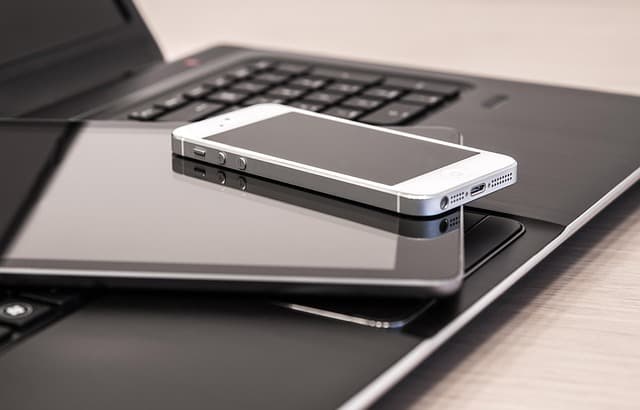 Top 5 Must-Have Gadgets for Black Friday Shopping