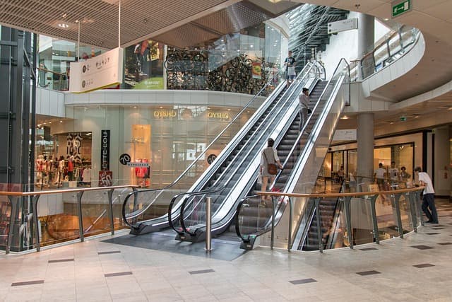 Top 10 Tips for Scoring the Best Black Friday Deals